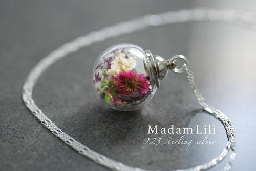 Floraler Glaskugel Anhänger mit Echten Blüten - 925 Sterling Silber Wildblumen Halskette - K925-78