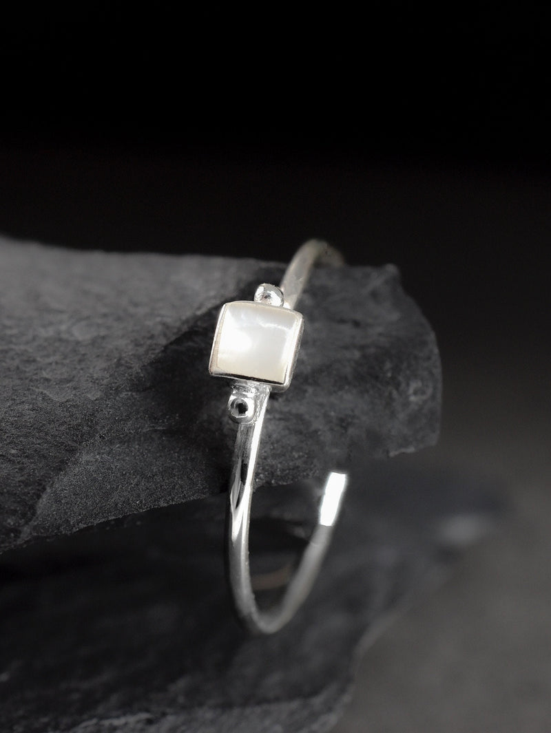 925 Sterling Silver Square Pierścień Pearl Marton - RG925-28