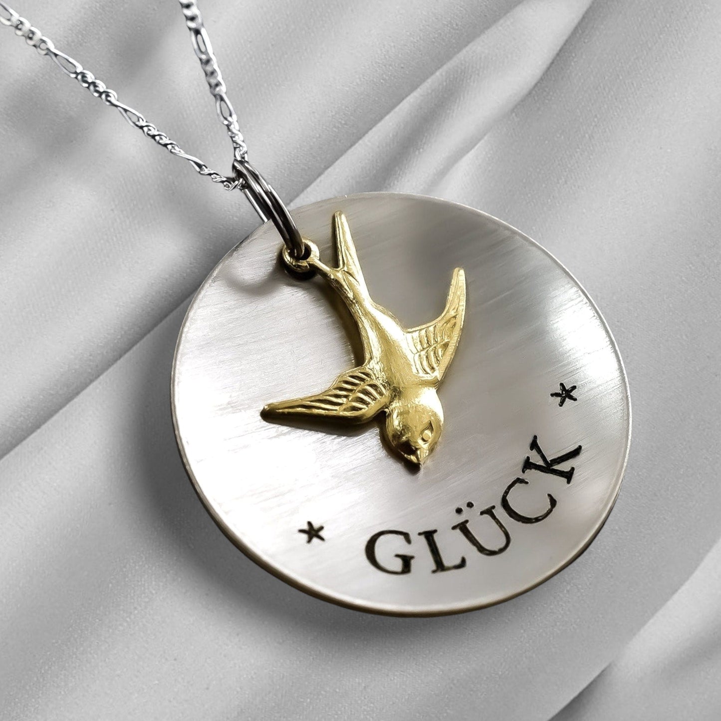 Lucky Charm Golden Swallow Łańcuch Grawerowanie - 925 Sterling Silver Instrukcja Grawerowany Naszyjnik - K925-113