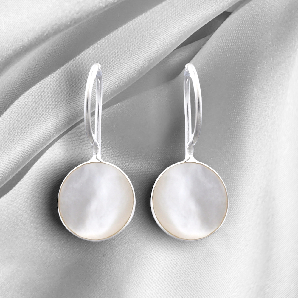 Pearl Kolczyki Delikatne Silver Luksusowa Minimalistyczna Biżuteria w kolorze białym - EAR925-57